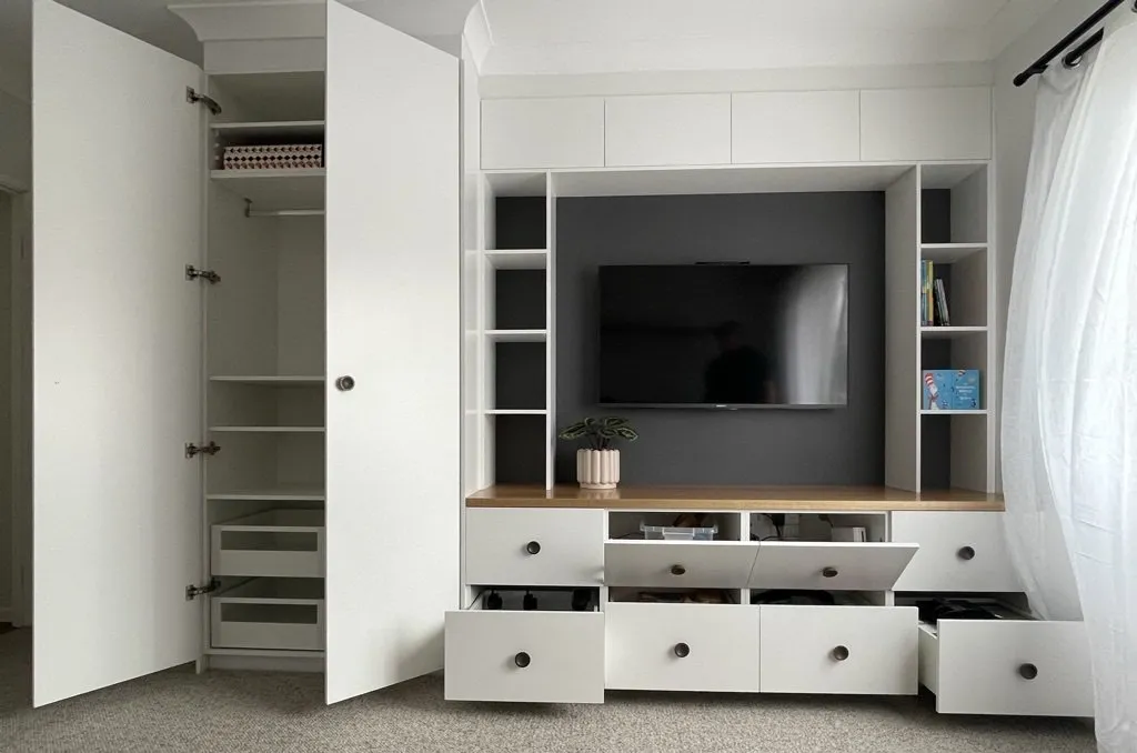 qbed17after Opened position