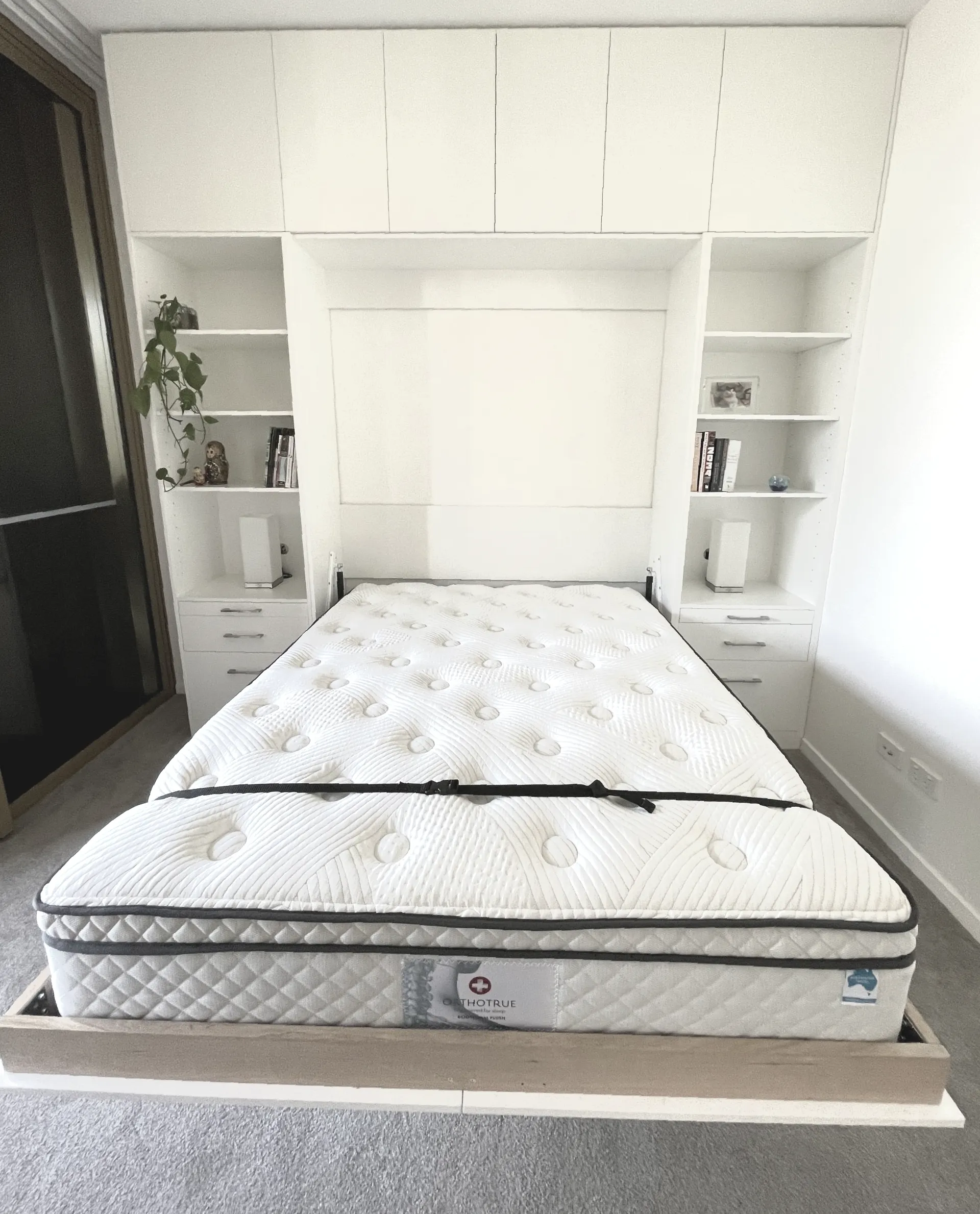 qbed20after Opened position