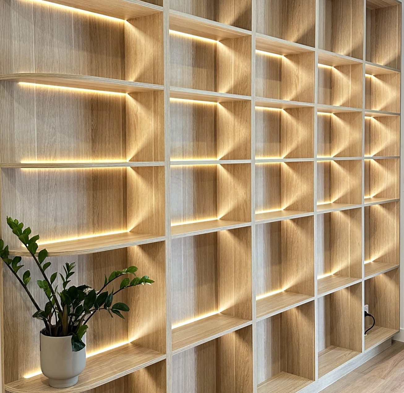 Bookcase-05-scaled-e1742544859961 A built-in book shelf